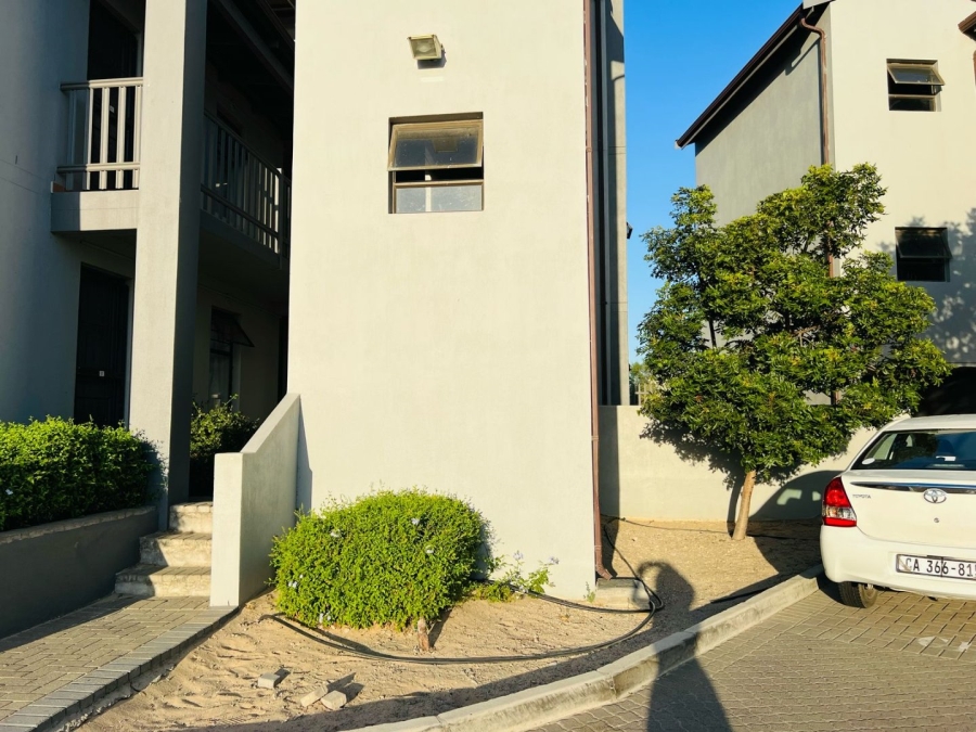 2 Bedroom Property for Sale in Parklands Western Cape